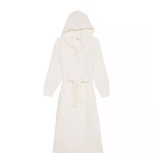 Victoria’s Secret Chenille Hooded Robe